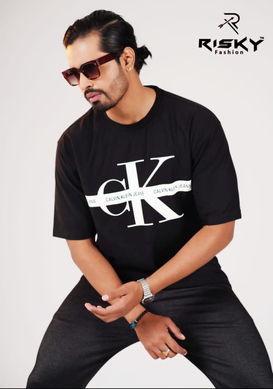 Drop shoulder T shirt 6