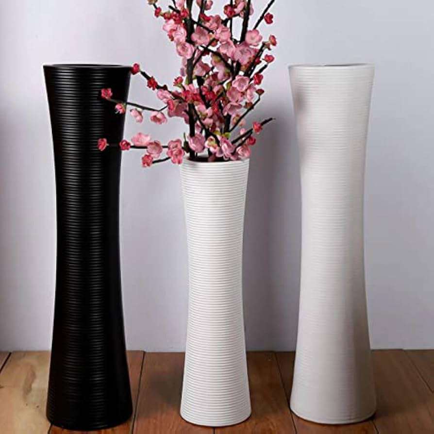 Tall Black Floor Vase – Modern Decorative Accent for Living Rooms & Entryways